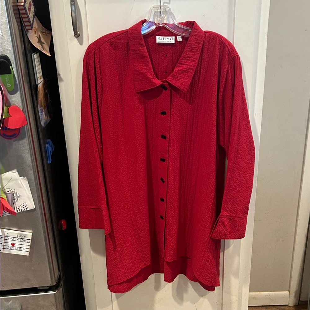 Habitat Women's Crimson Button-Down Shirt
